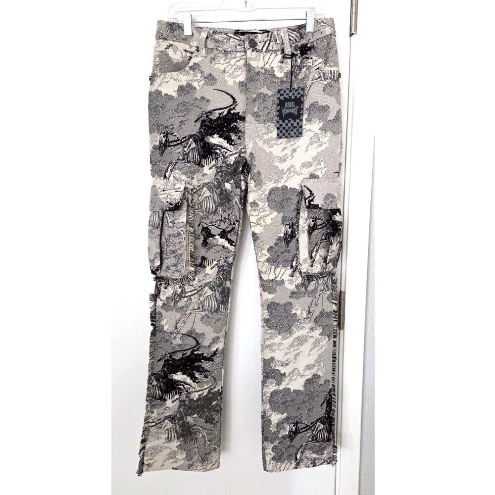 Rebel Vengeance Skeleton Horse Tapestry Cargo Pants Size 30 NWT